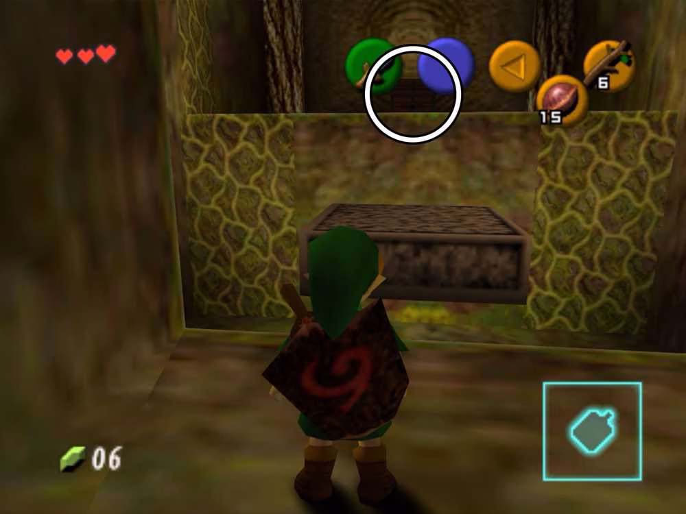 Link em frente a uma plataforma flutuante e um ba&uacute; em Ocarina of Time.