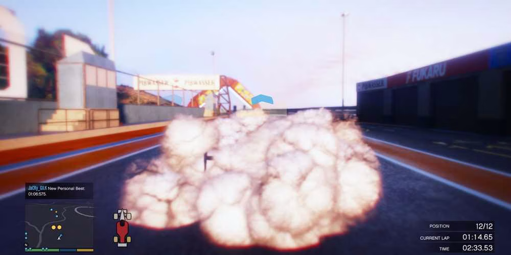 Parada nos boxes em corrida de monopostos em GTA Online